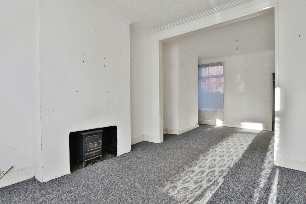Property photo 3 of 11 2855367