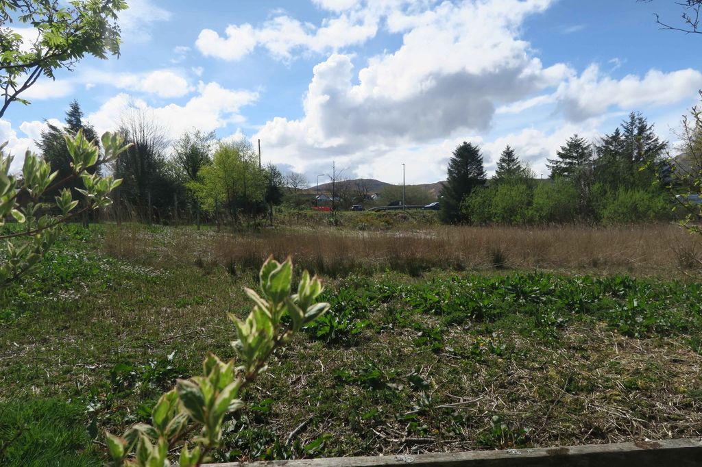 Property photo 2 of 5