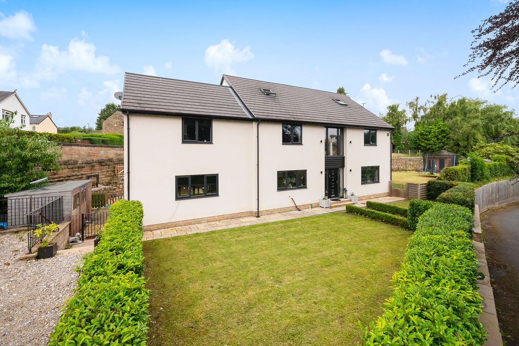 Property photo 1 of 38