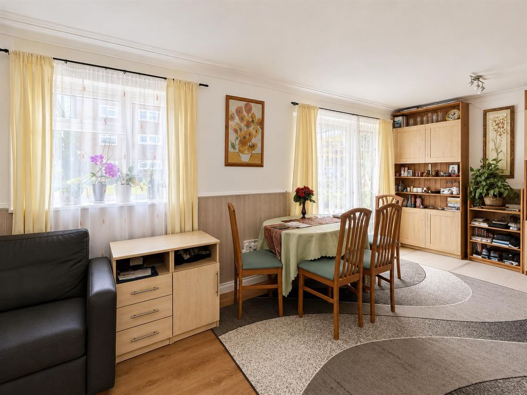 Property photo 3 of 8 3506c8B7-Fff8-4B99-Abb4-3A26A215B1F6.Png
