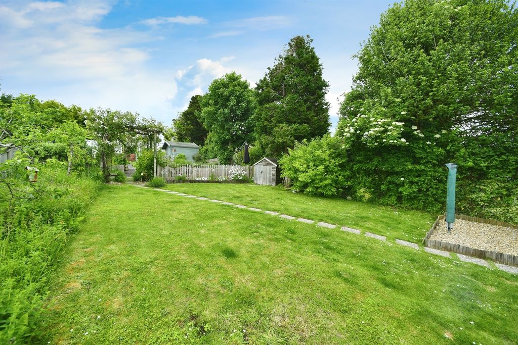 Property photo 2 of 15