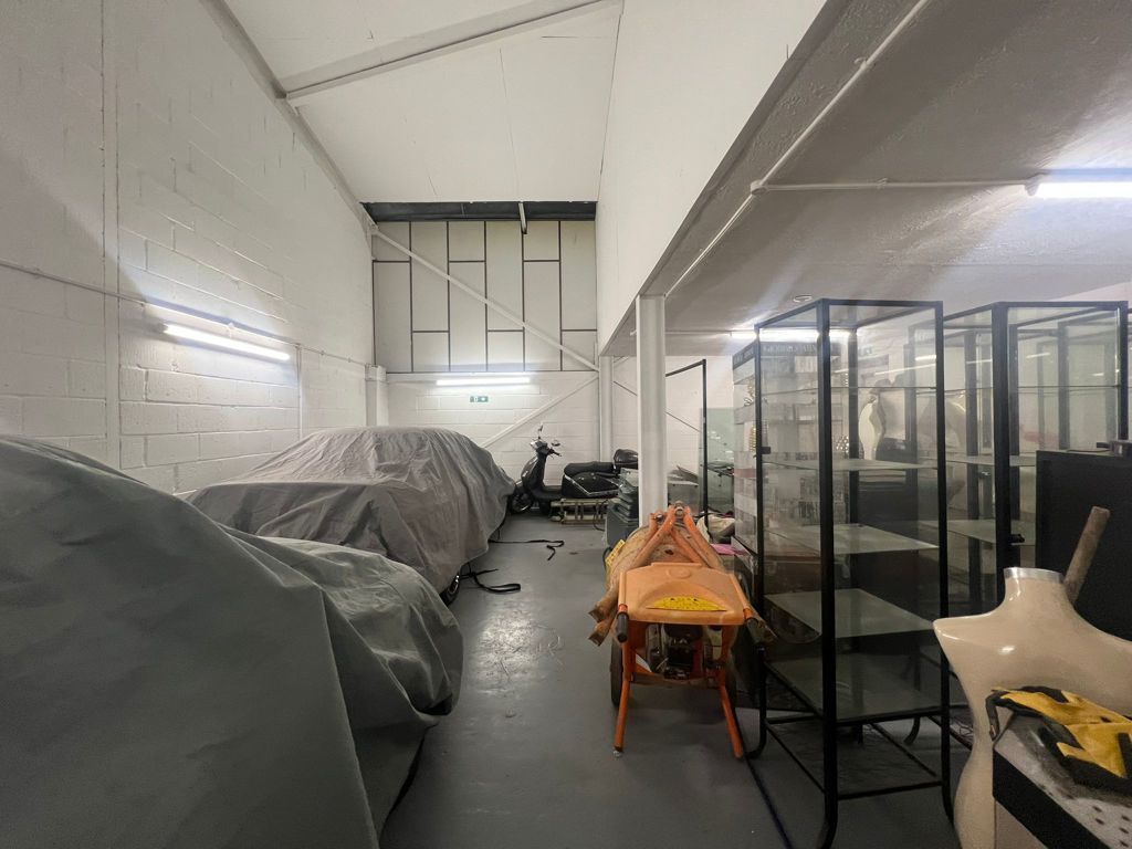 Property photo 3 of 4 Photo 2