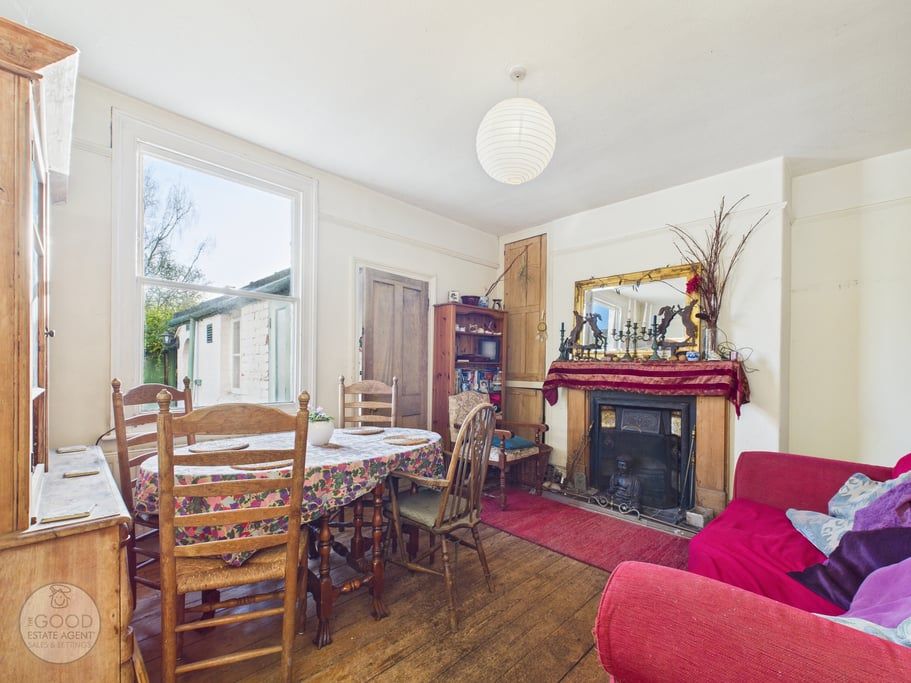 Property photo 3 of 13