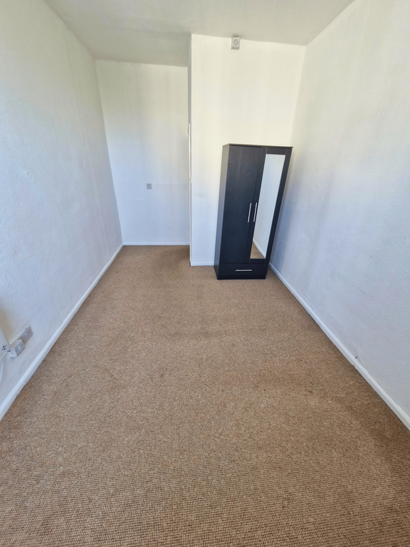 Property photo 3 of 15 Untitled Design - 2025-08-14T115353.739.Png