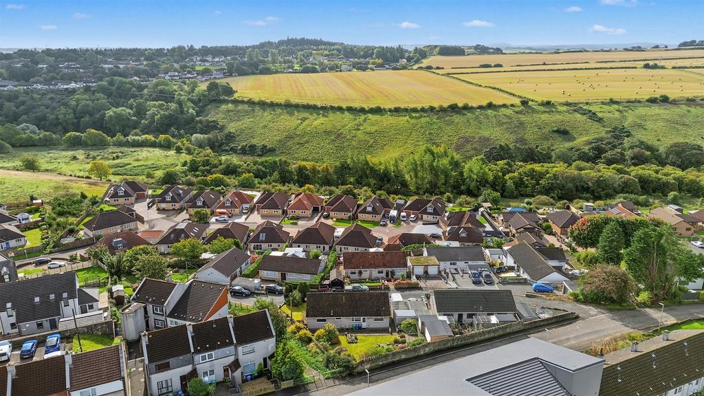 Property photo 2 of 37 Dji_0128.Jpg