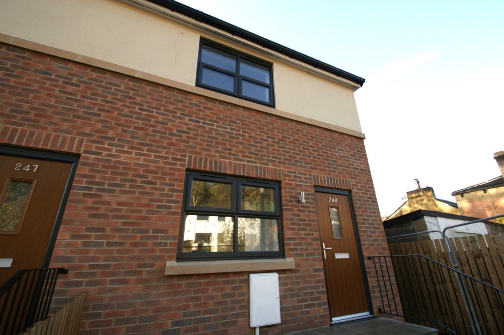 Property photo 1 of 10 0 General