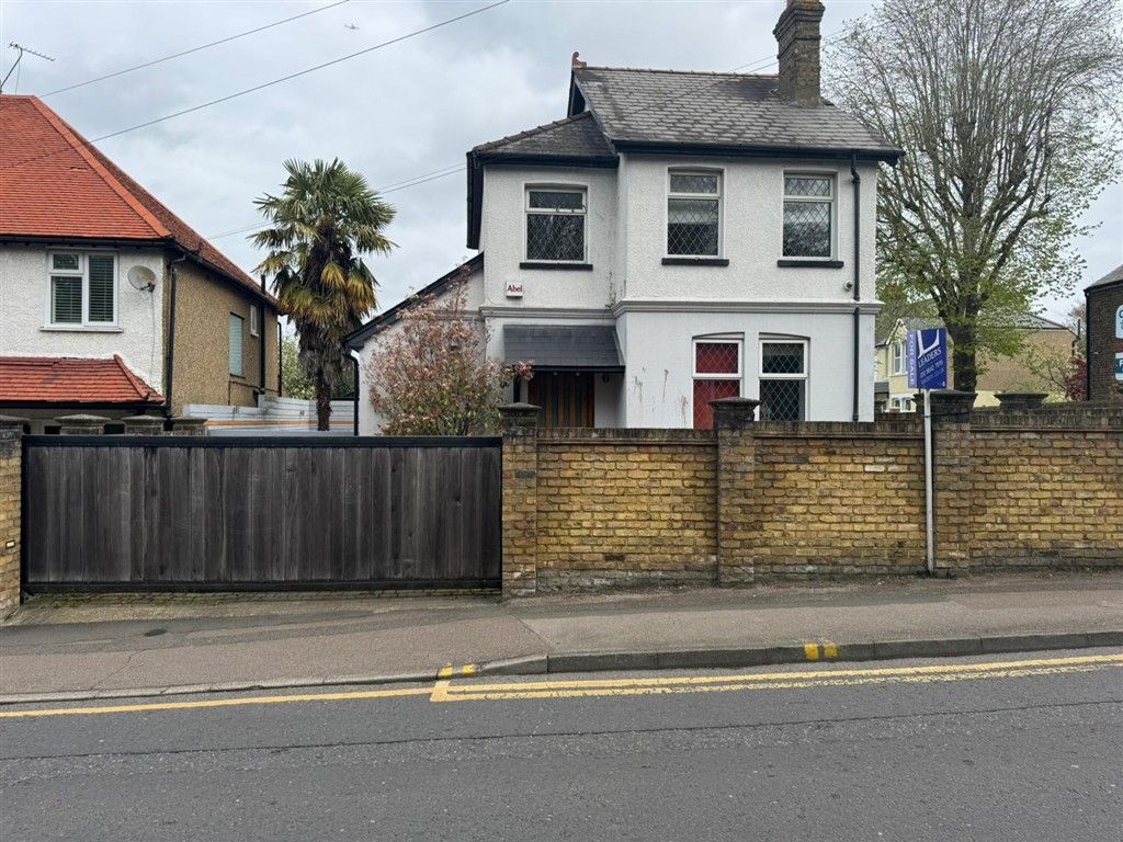 Property photo 1 of 12 Front