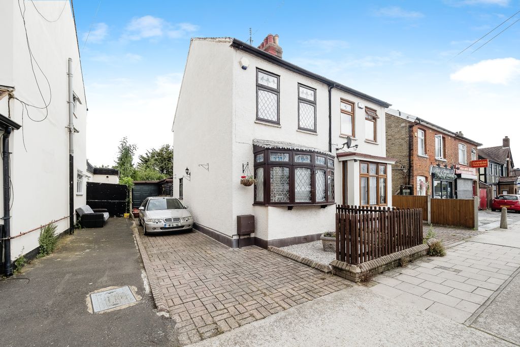 Property photo 1 of 18 Photography