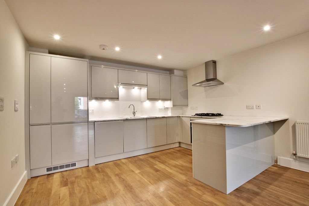 Property photo 3 of 15 4425212
