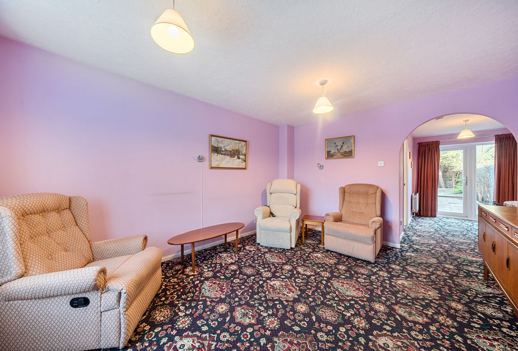 Property photo 2 of 22 1418676-21-699F39...