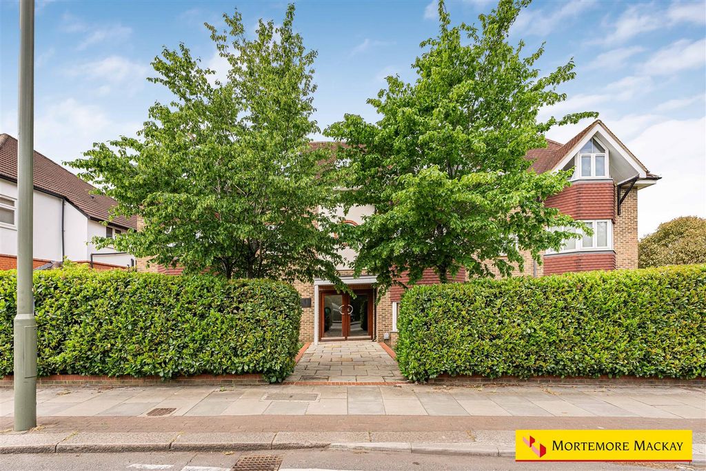 Property photo 1 of 13 13_81227_Watermarked.Jpg