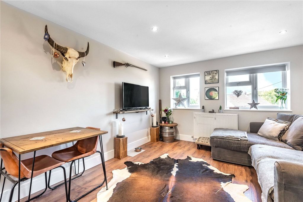 Property photo 3 of 10 Picture No. 10