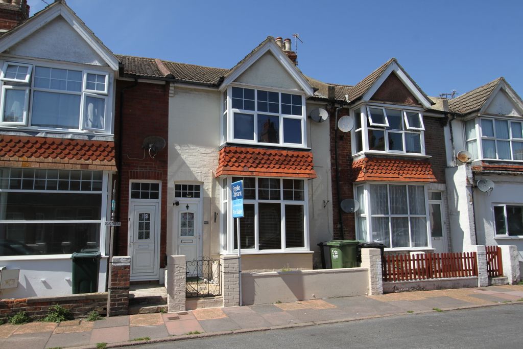 Property photo 1 of 9
