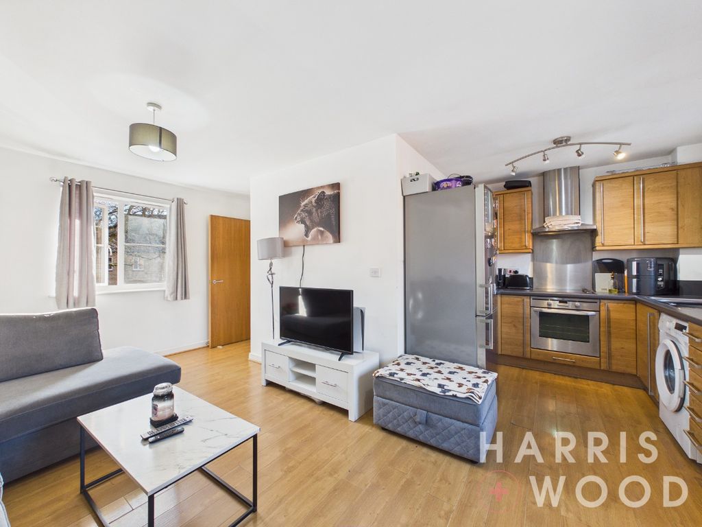 Property photo 3 of 9 5011424