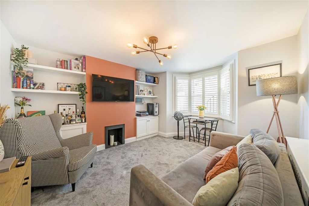 Property photo 2 of 7