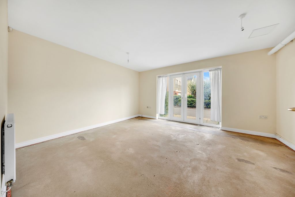 Property photo 3 of 15 _W6B0030