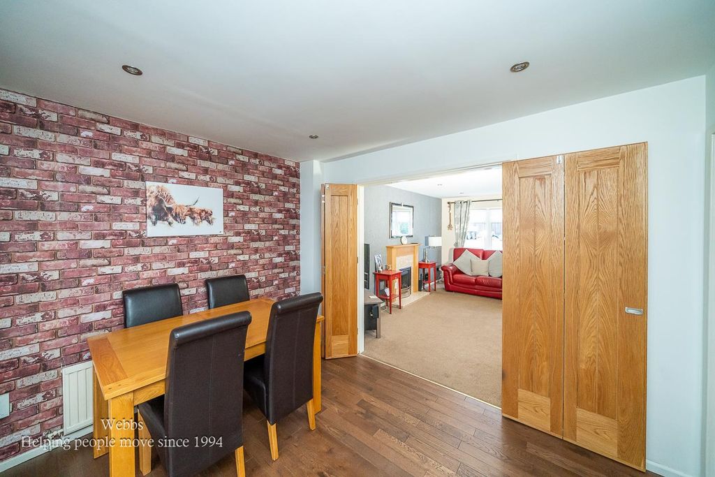 Property photo 3 of 26 Webbs-11.Jpg