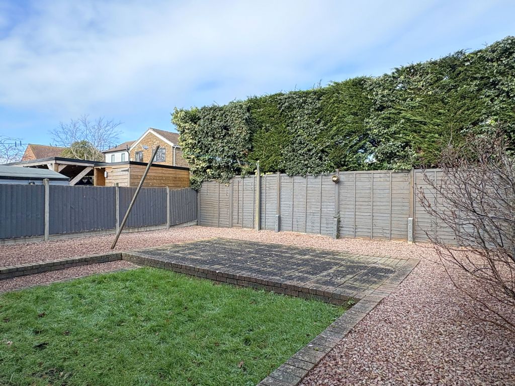 Property photo 3 of 17 Gallery