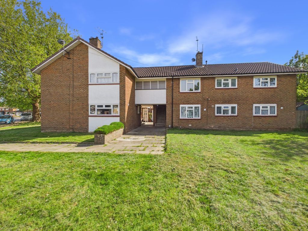 Property photo 1 of 18
