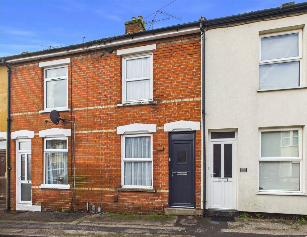 Property photo 1 of 10 Picture No. 05