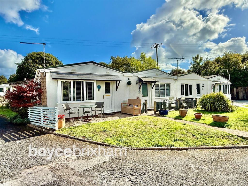 Property photo 1 of 17 Frontwm.Jpg