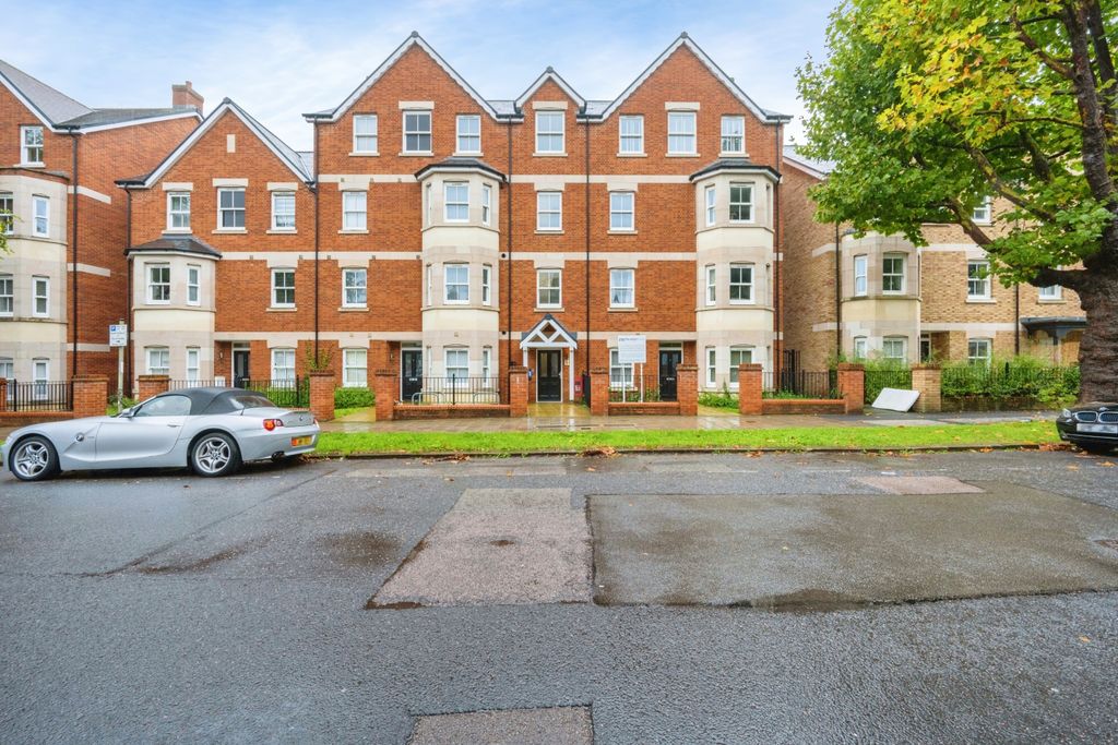 Property photo 1 of 17 Photography