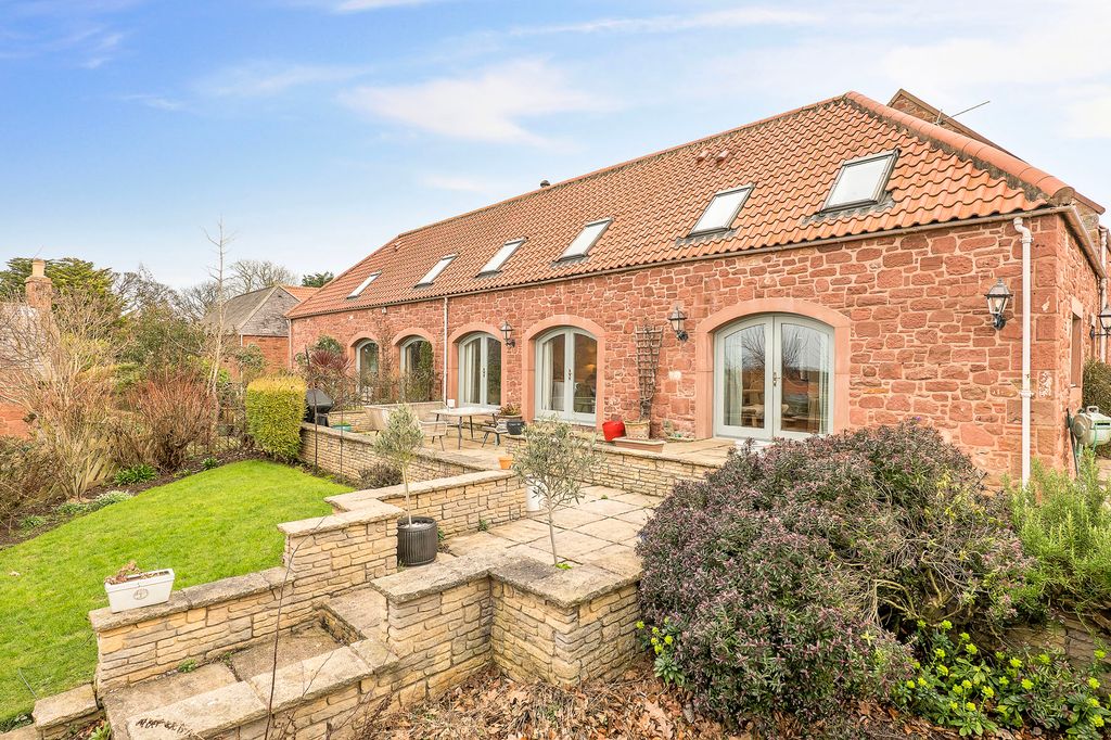 Property photo 1 of 22