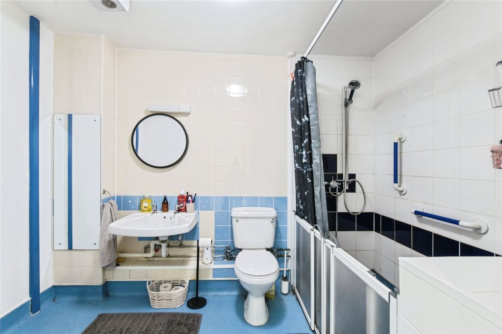 Property photo 3 of 8 Picture No. 09
