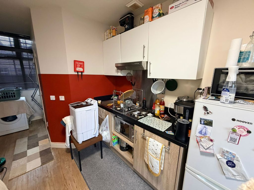 Property photo 3 of 7 Bank938374Img_0557.Jpg