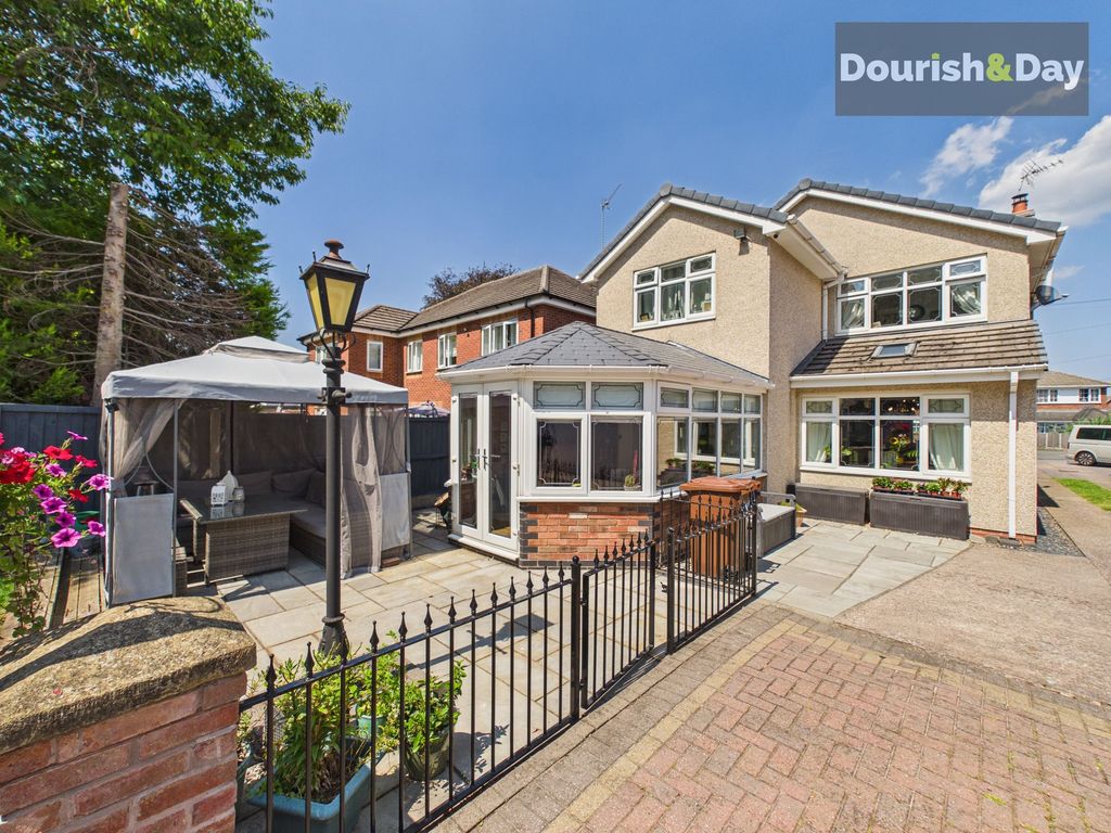 Property photo 1 of 31