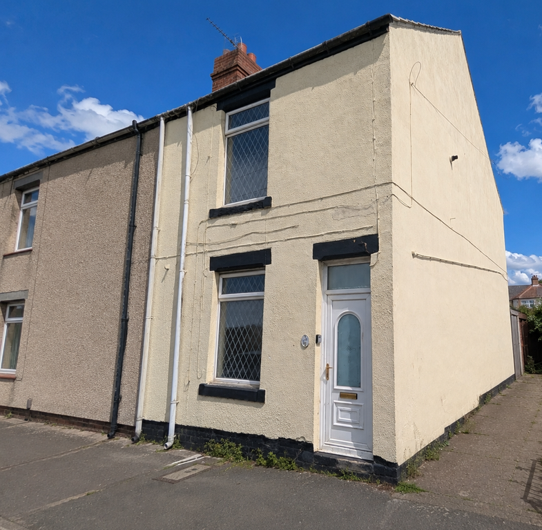 Property photo 1 of 8