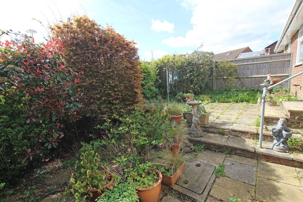 Property photo 3 of 12