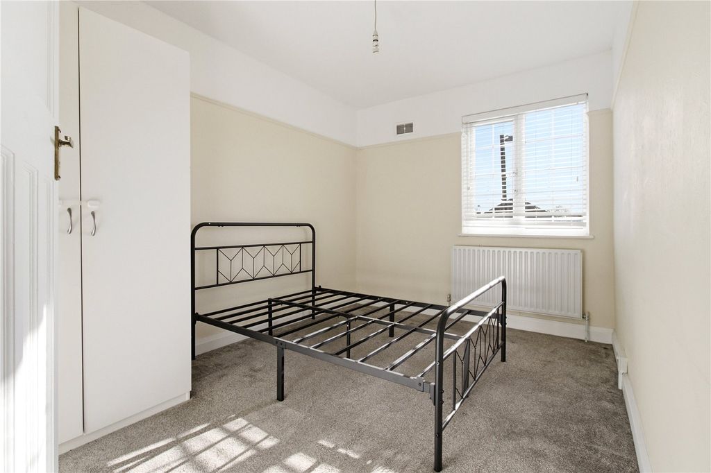 Property photo 3 of 17 Picture No. 03