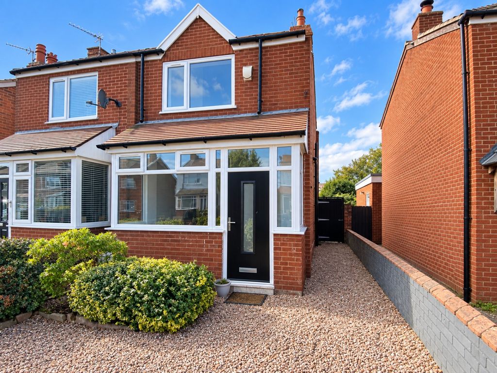 Property photo 1 of 14 5595400