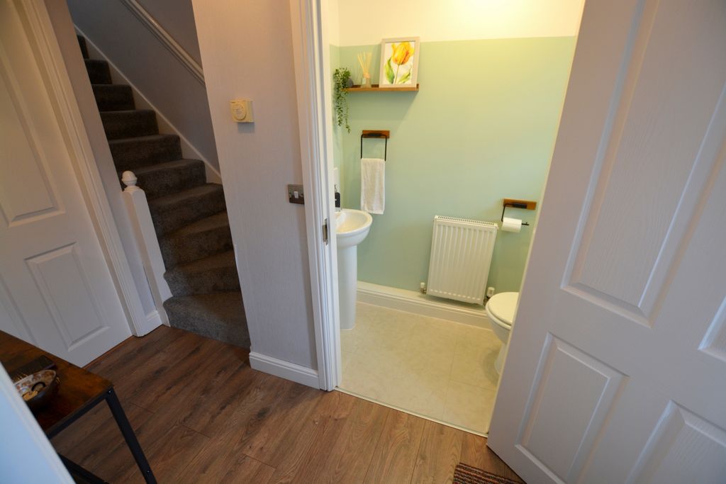 Property photo 3 of 20 Photo 8