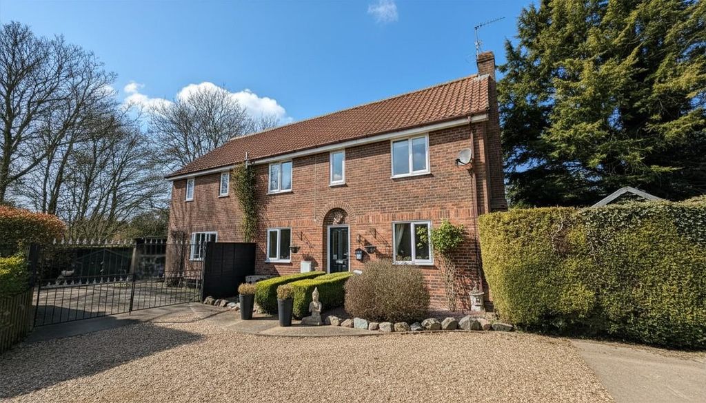 Property photo 1 of 27 Front