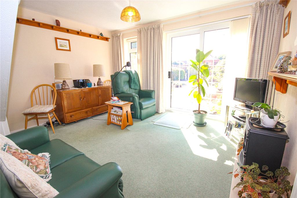 Property photo 2 of 9 Picture 2