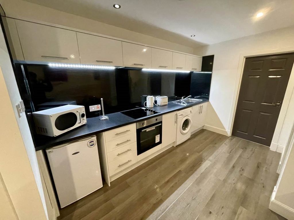 Property photo 2 of 5 Img_6640