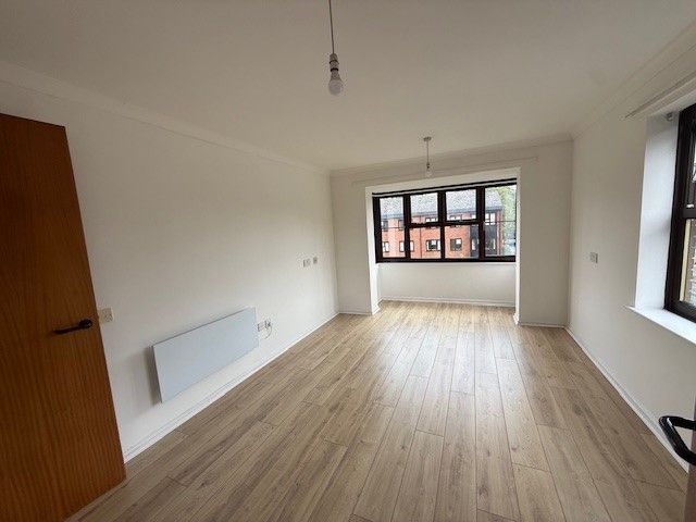 Property photo 2 of 9 Image