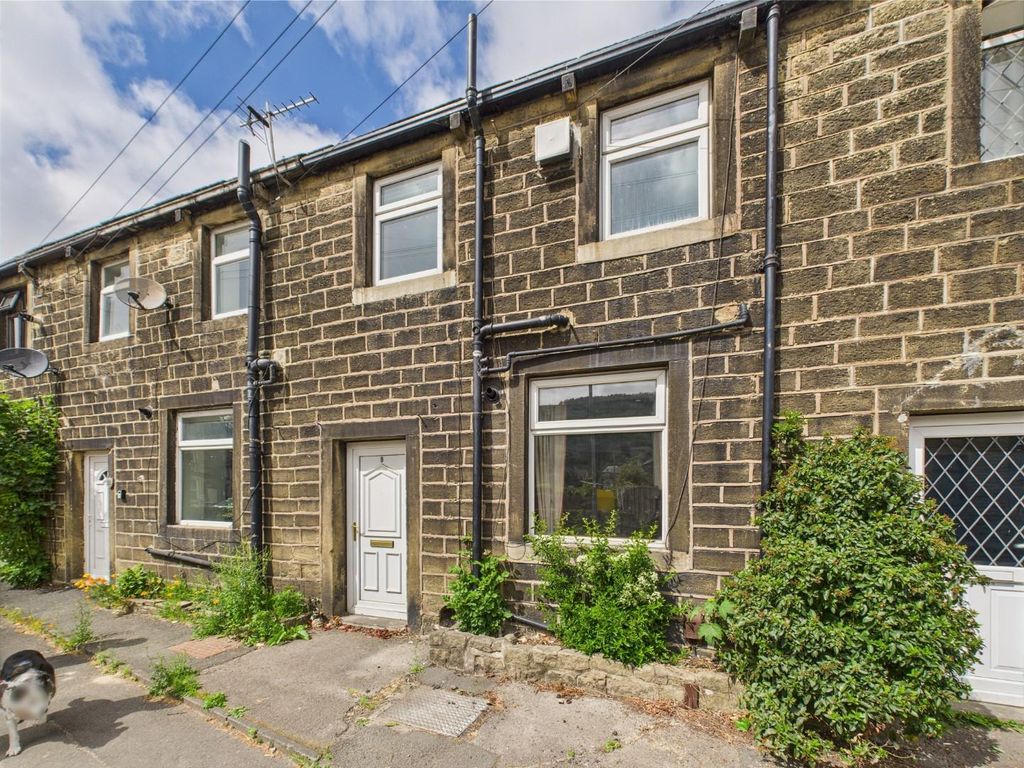 Property photo 1 of 10 Cam04899G0-Pr0107-Still014.Jpg