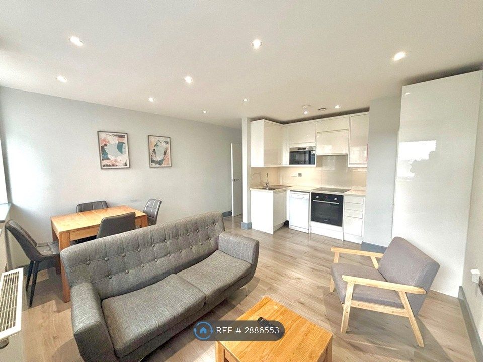 Property photo 2 of 3