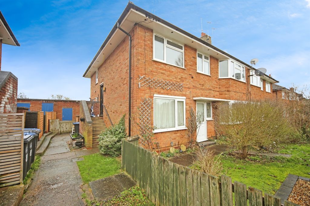 Property photo 1 of 16
