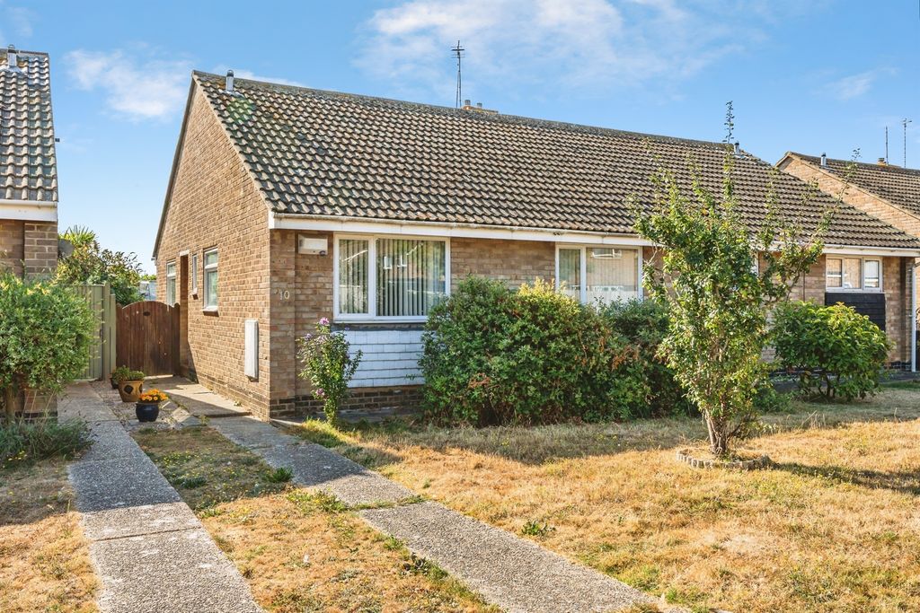 Property photo 1 of 12
