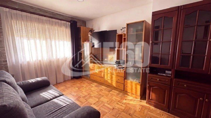 Property photo 2 of 26