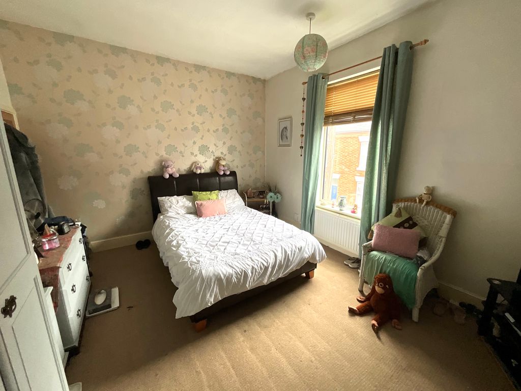 Property photo 3 of 12 Img_3644