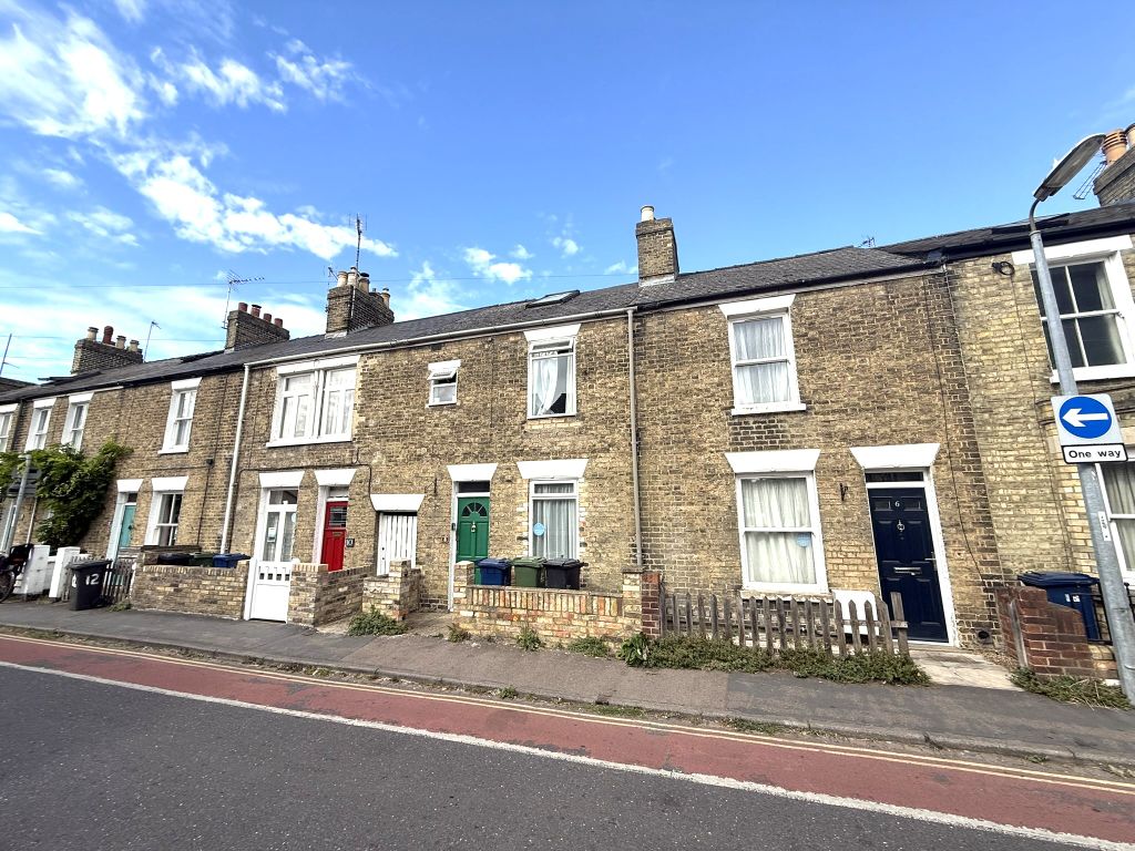 Property photo 1 of 20 Front