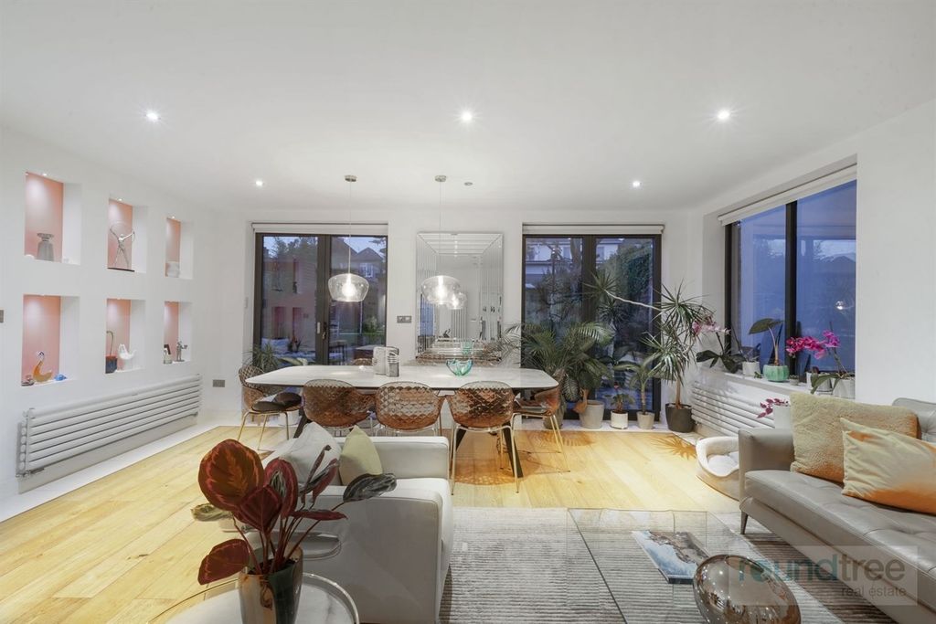 Property photo 3 of 11 Other