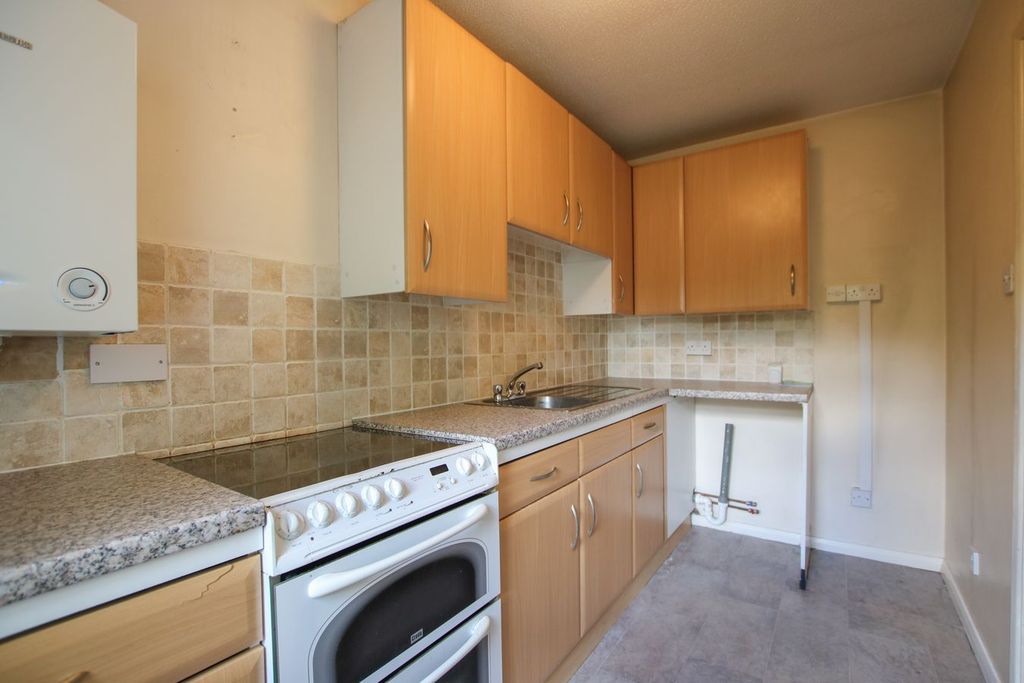 Property photo 2 of 13