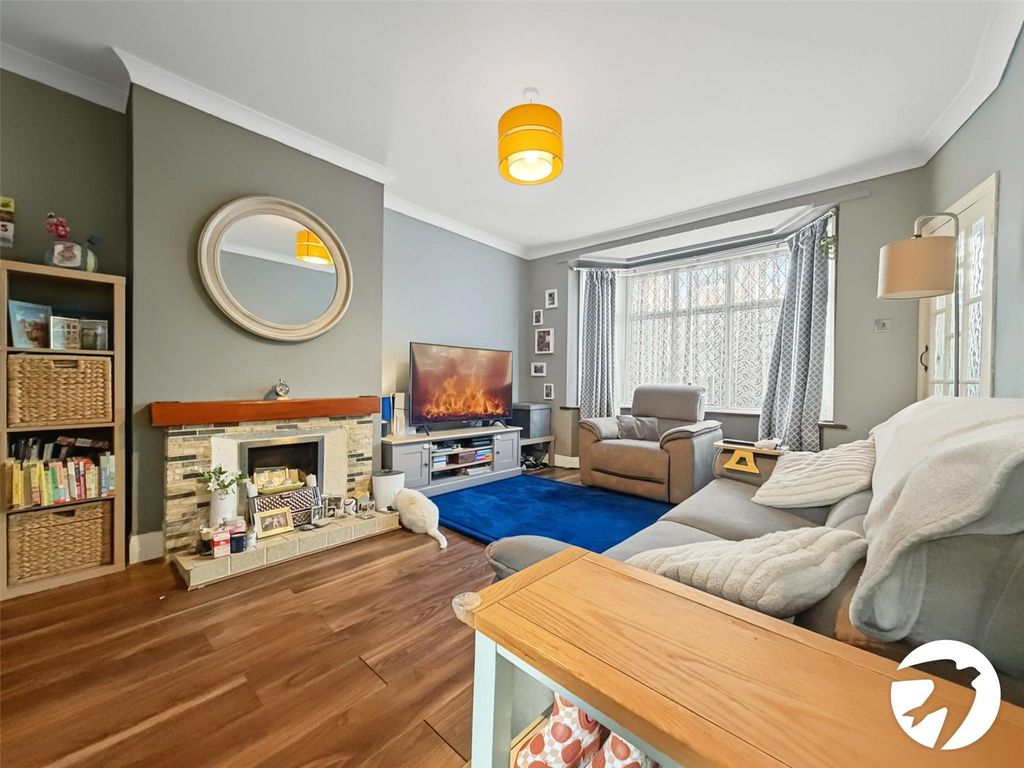 Property photo 3 of 12 Living Room