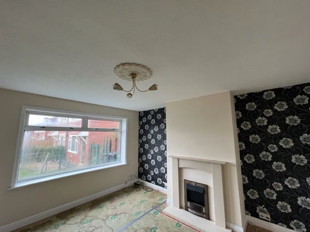 Property photo 3 of 8 Entrance Porch